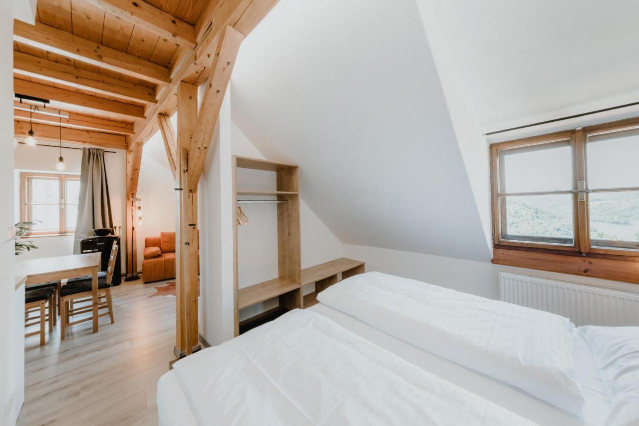 Apartmany Stare Mesto Зноймо Екстер'єр фото