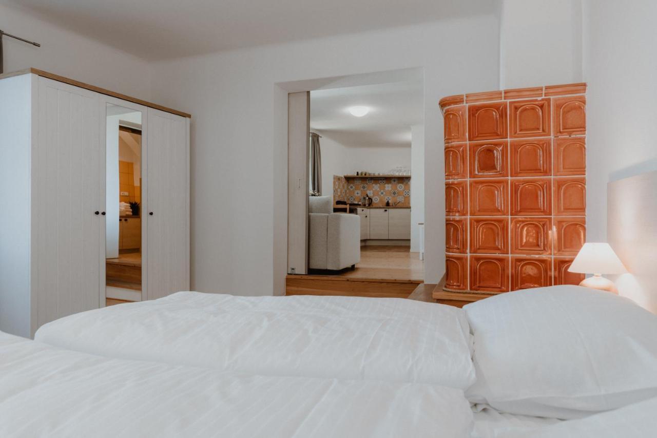 Apartmany Stare Mesto Зноймо Екстер'єр фото